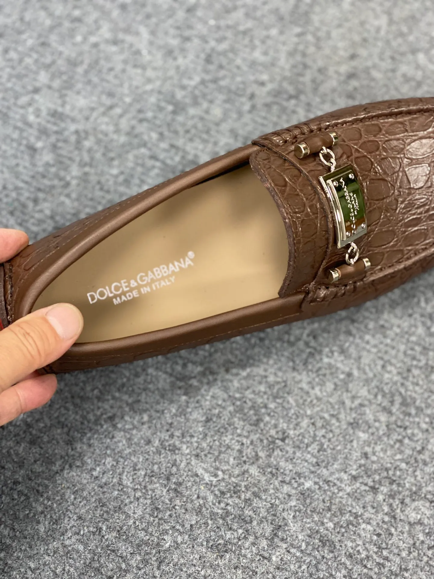 Men's Men's Shoes Men's Men's Shoes 💰700 new style "DG Duban Spring New Casual Driving Shoes" latest hot style, top brand luxury ~ purchasing agency, top quality ~.  The upper is made of imported original cowhide with fine workmanship. The original stylish and stylish soft rubber wear-resistant and non-slip outsole is light and comfortable on the feet. The real thing looks better in real life, 38-45